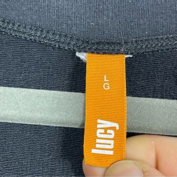 Lucy Black Wrap Sweatshirt. Size Large. In excellent condition! - Picture 5 of 5